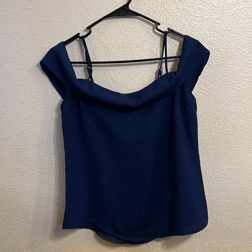 Medium Navy Blue Strap/Off Shoulder Top